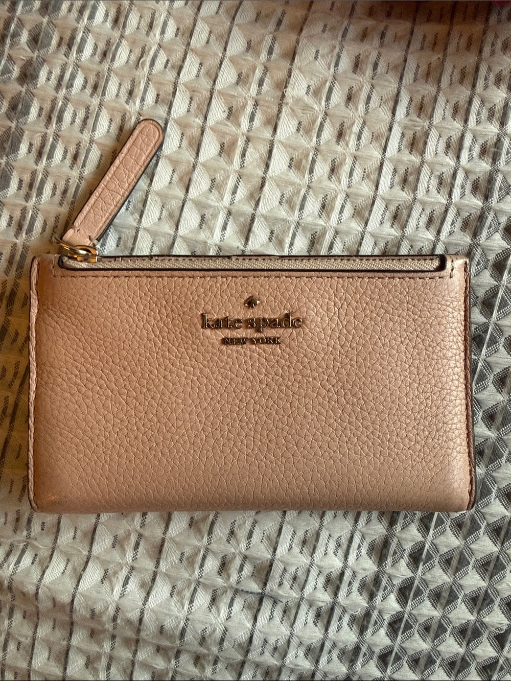 kate spade Blush Pink Pebbled Leather Zip Wristlet Cardholder